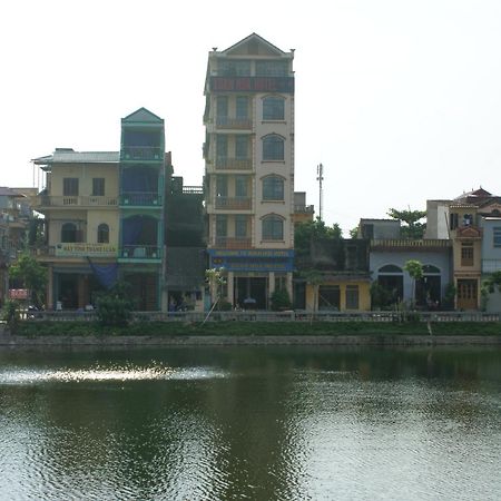 נין בין Xuan Hoa Hotel מראה חיצוני תמונה